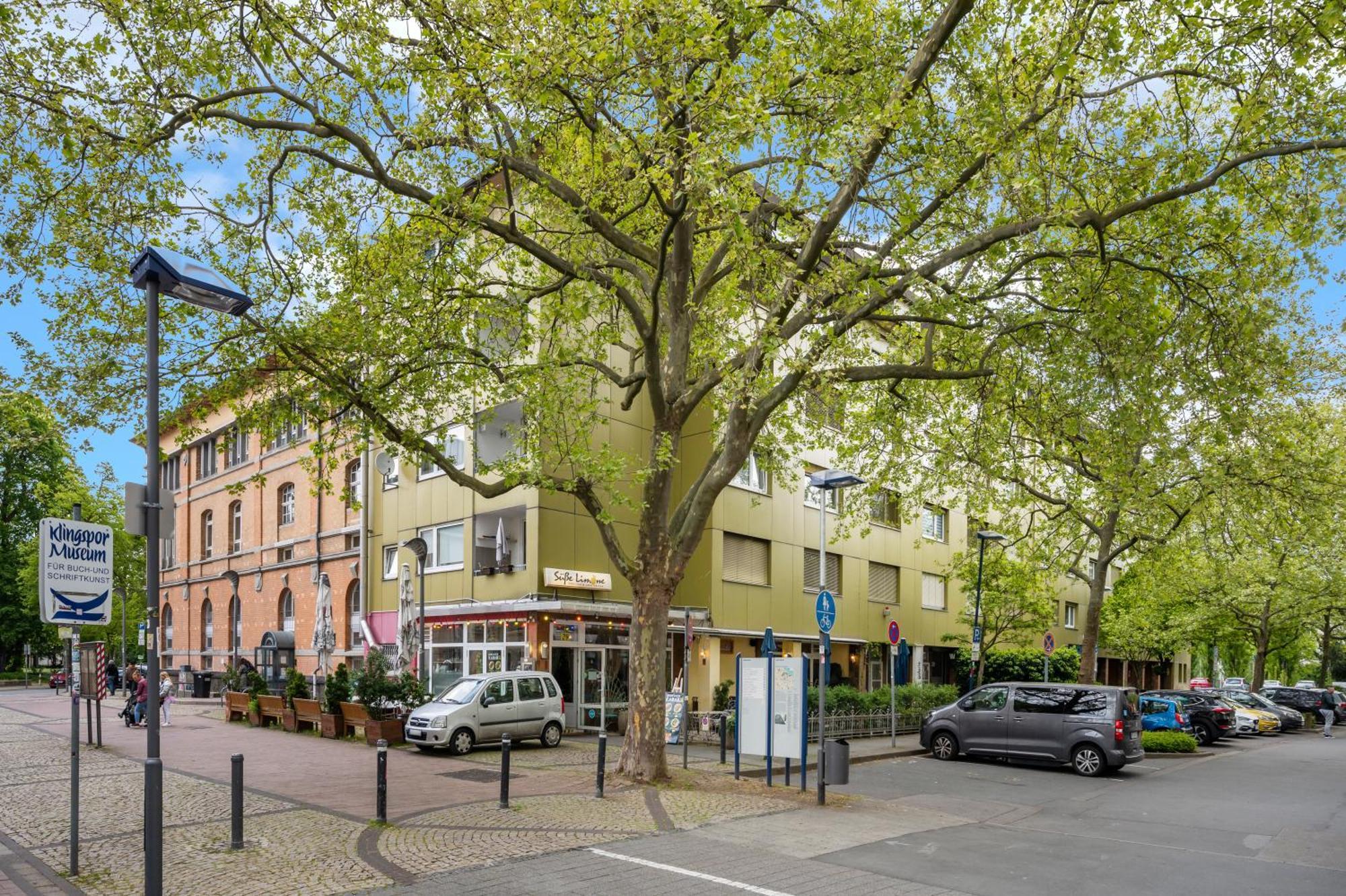 Urban Jungle Studio Apartment オッフェンバッハ エクステリア 写真